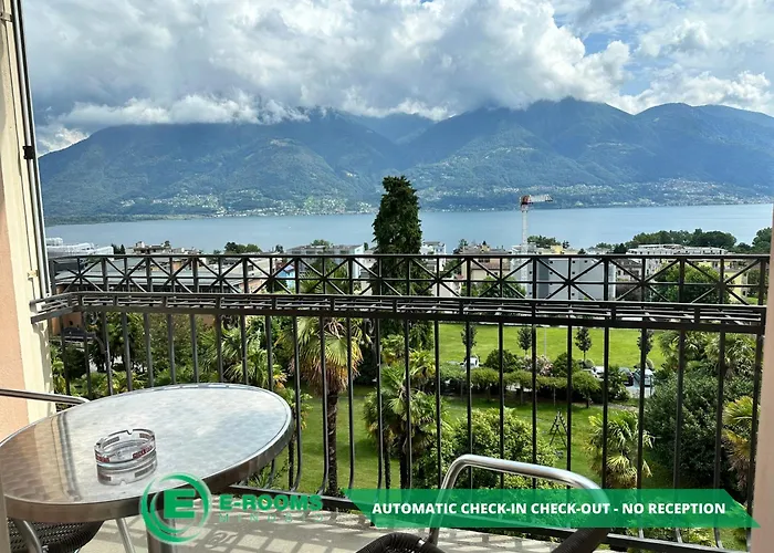 ゲストハウス E-rooms 3*