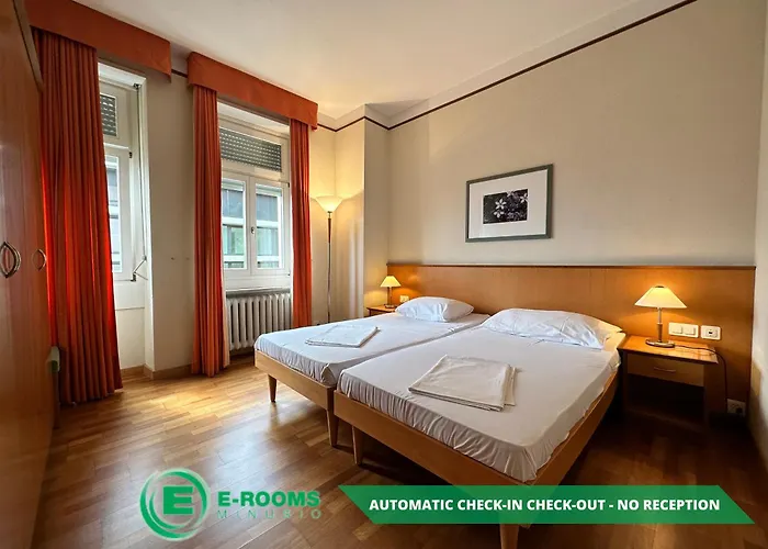 E-rooms ゲストハウス