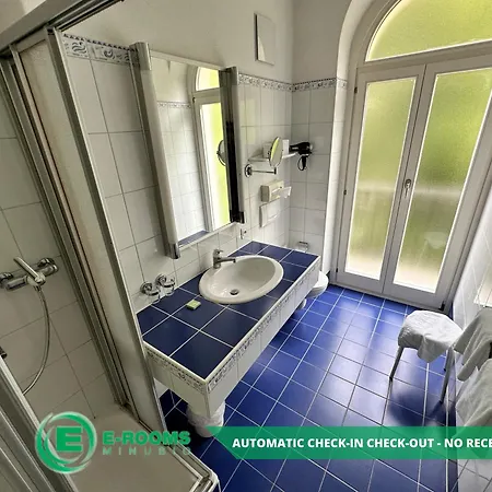 بيت ضيافة E-rooms Minusio