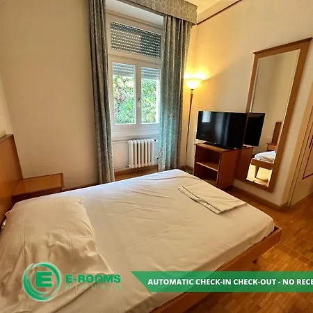 بيت ضيافة E-rooms